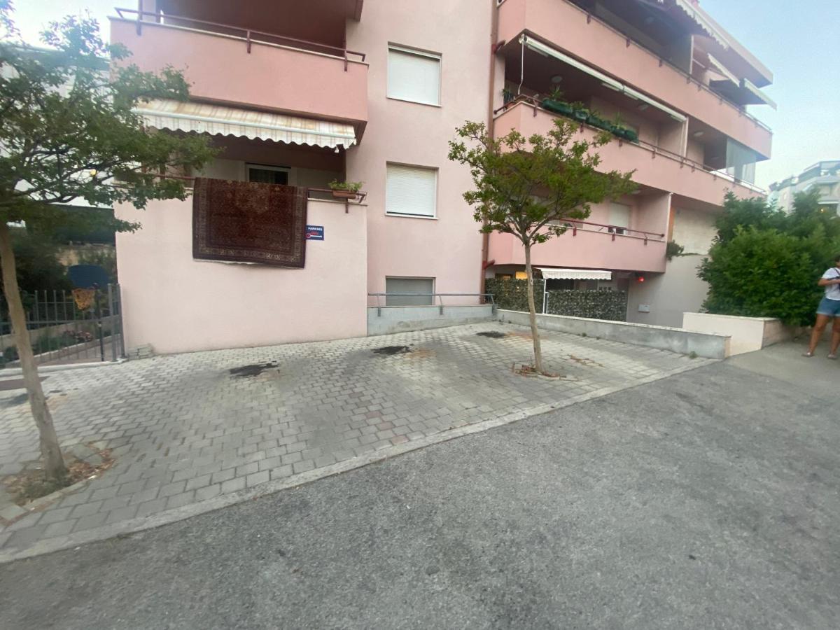 Beachside Apartment Attico Split Exterior foto